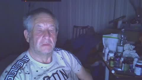 Snapshot of projectorepson chatting on 18, 4, 2026 projectorepson online show from 18, 4, 2026