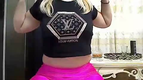 Pryncess sweety online show from 9, 10, 2025