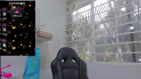 psique_naughty2 online show from 5, 2, 2025