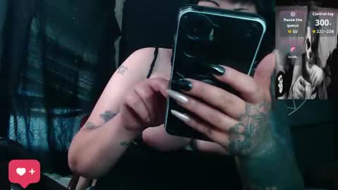 Snapshot of psychobitch69 chatting on 23, 6, 2026 OlivePsy online show from 23, 6, 2026