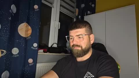 Snapshot of ptoku1985 chatting on 7, 10, 2025 ptoku1985 online show from 7, 10, 2025