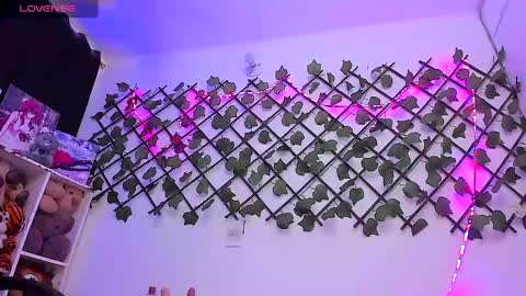 Emma Rico   model indep online show from 6, 2, 2025