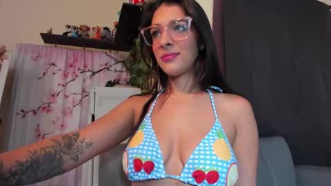 Snapshot of puccaygaru69 chatting on 9, 5, 2026 puccaygaru69 online show from 9, 5, 2026
