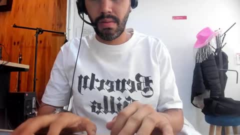 Diego online show from 1, 3, 2025