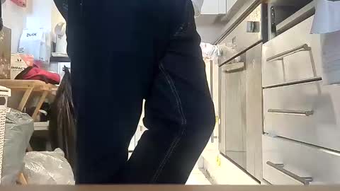 Snapshot of pulpdiction2 chatting on 25, 11, 2025 Pulp online show from 25, 11, 2025