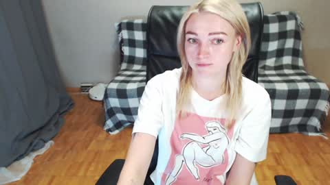 Polly online show from 7, 12, 2024