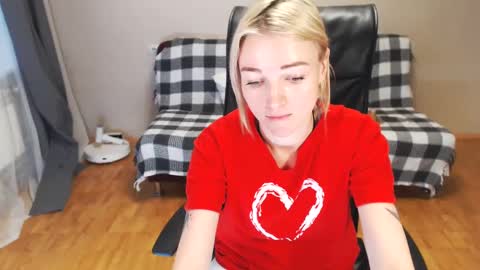 Polly online show from 23, 12, 2024