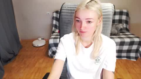 Polly online show from 13, 1, 2026