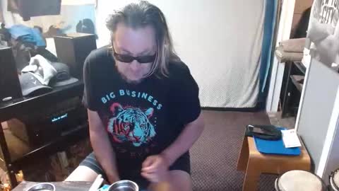 Snapshot of punkypapi chatting on 23, 4, 2026 Jojo online show from 23, 4, 2026