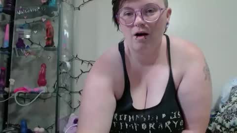 Snapshot of pupghostt chatting on 4, 4, 2026 PupGhostt online show from 4, 4, 2026