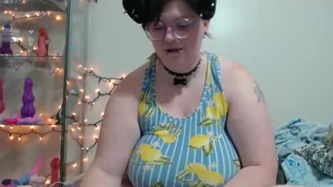 Snapshot of pupghostt chatting on 21, 4, 2026 PupGhostt online show from 21, 4, 2026