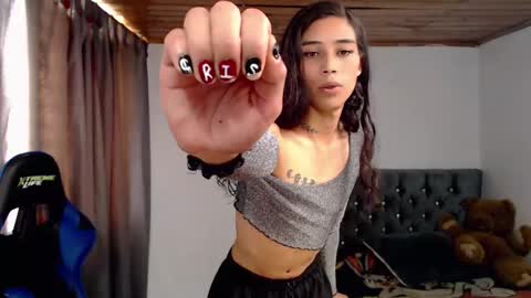 Cris online show from 4, 12, 2025