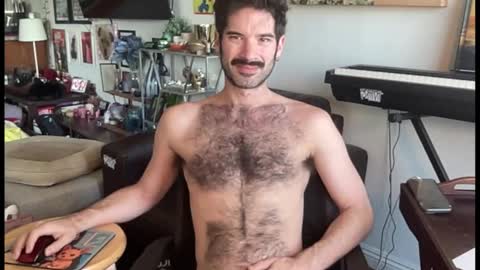 Pup Scritch online show from 8, 11, 2025