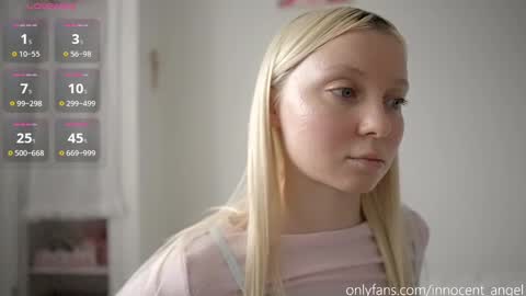 Snapshot of pureangeldolores chatting on 4, 1, 2025 i dont do shows for free. watching here silently and waiting for me to start showing you something for free is useless online show from 4, 1, 2025