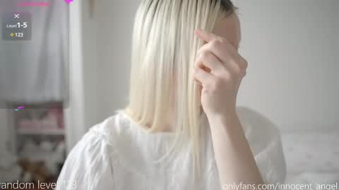 Snapshot of pureangeldolores chatting on 2, 3, 2025 i dont do shows for free. watching here silently and waiting for me to start showing you something for free is useless online show from 2, 3, 2025