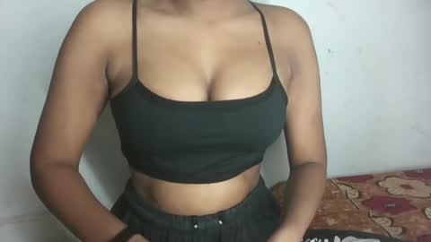 Snapshot of pureelove chatting on 19, 5, 2026 Your love online show from 19, 5, 2026