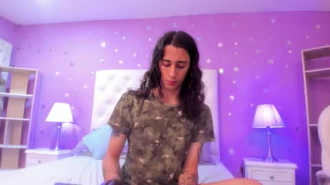 Snapshot of puretemptation_ chatting on 22, 2, 2026 Experienced guys online show from 22, 2, 2026