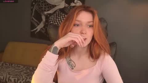 Snapshot of purple_averge chatting on 4, 7, 2026 Bella online show from 4, 7, 2026
