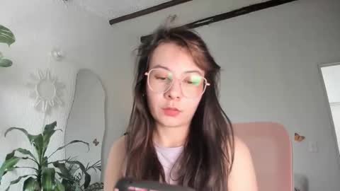 Vero online from Tuesday to Sunday online show from 17, 4, 2026