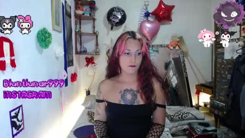 Snapshot of purplekattlyn chatting on 7, 3, 2025 purplekattlyn online show from 7, 3, 2025