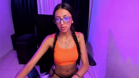 Snapshot of purplemegan chatting on 2, 5, 2026 MEGANNNN online show from 2, 5, 2026