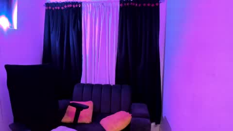 Snapshot of purplemegan chatting on 16, 5, 2026 MEGANNNN online show from 16, 5, 2026