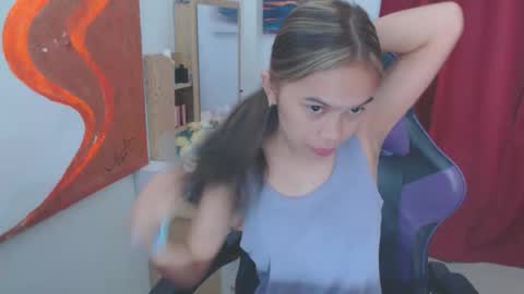 Snapshot of pussiswet_xx chatting on 11, 4, 2026 jessy online show from 11, 4, 2026