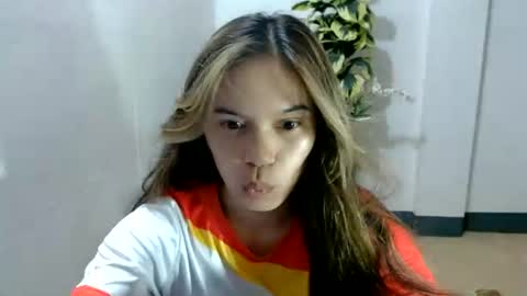 Snapshot of pussiswet_xx chatting on 2, 7, 2026 jessy online show from 2, 7, 2026