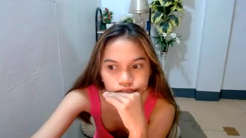 Snapshot of pussiswet_xx chatting on 8, 7, 2026 jessy online show from 8, 7, 2026
