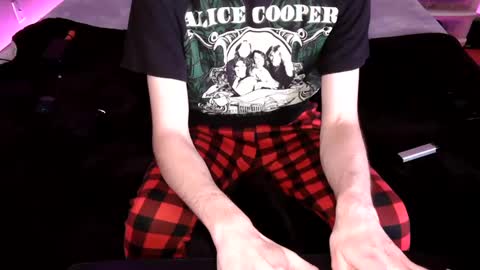 Snapshot of pussylover2182 chatting on 11, 12, 2024 pussylover2182 online show from 11, 12, 2024