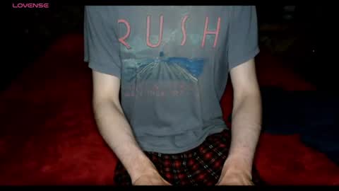 Snapshot of pussylover2182 chatting on 18, 7, 2026 pussylover2182 online show from 18, 7, 2026