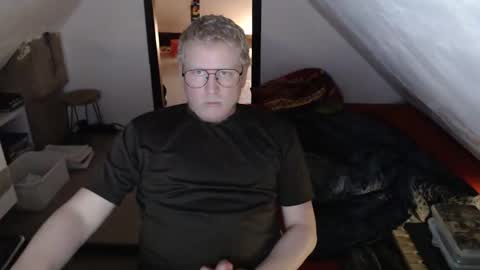 pussylovercb online show from 17, 4, 2026