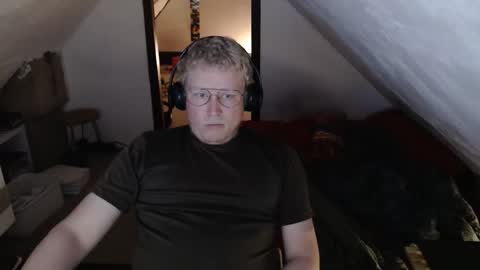 Snapshot of pussylovercb chatting on 3, 5, 2026 pussylovercb online show from 3, 5, 2026