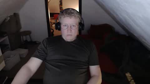Snapshot of pussylovercb chatting on 6, 5, 2026 pussylovercb online show from 6, 5, 2026