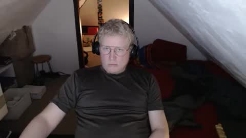 Snapshot of pussylovercb chatting on 9, 5, 2026 pussylovercb online show from 9, 5, 2026