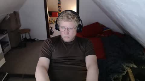 Snapshot of pussylovercb chatting on 20, 5, 2026 pussylovercb online show from 20, 5, 2026
