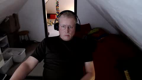 Snapshot of pussylovercb chatting on 2, 6, 2026 pussylovercb online show from 2, 6, 2026