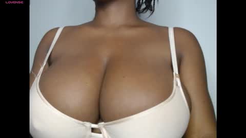 Snapshot of pussyxcockx chatting on 17, 1, 2026 pussyxcockx online show from 17, 1, 2026