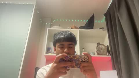 qosmo123 online show from 13, 4, 2026