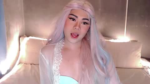 Snapshot of qt_luna18 chatting on 2, 7, 2026 qt_luna18 online show from 2, 7, 2026