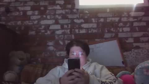 Br4tty Bunny online show from 16, 12, 2025