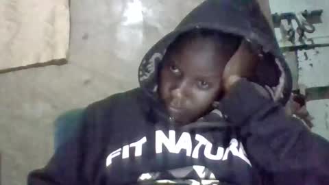 queen014 online show from 12, 11, 2025