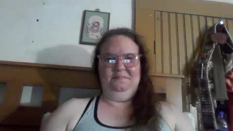 Queenjenny online show from 5, 1, 2026