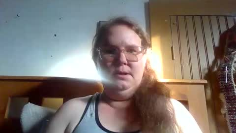 Queenjenny online show from 12, 1, 2026