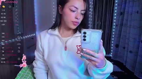 Snapshot of queen__abby chatting on 15, 3, 2026 Queen Abby online show from 15, 3, 2026