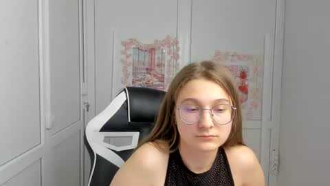 Amelie online show from 18, 6, 2026