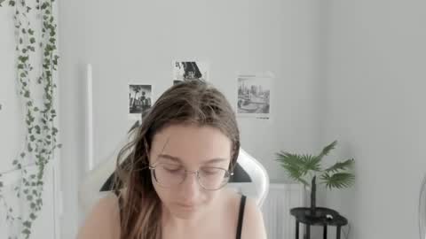 Amelie online show from 26, 6, 2026