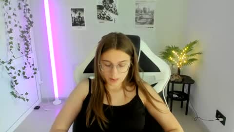 Amelie online show from 22, 7, 2026