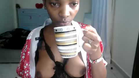 queen_asha online show from 6, 4, 2026