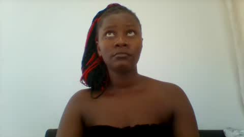 Snapshot of queen_diveer chatting on 25, 10, 2025 queen_diveer online show from 25, 10, 2025